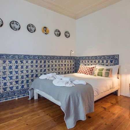 Lovelystay - Chiado 2 Bedroom Charm! Lisbona Esterno foto